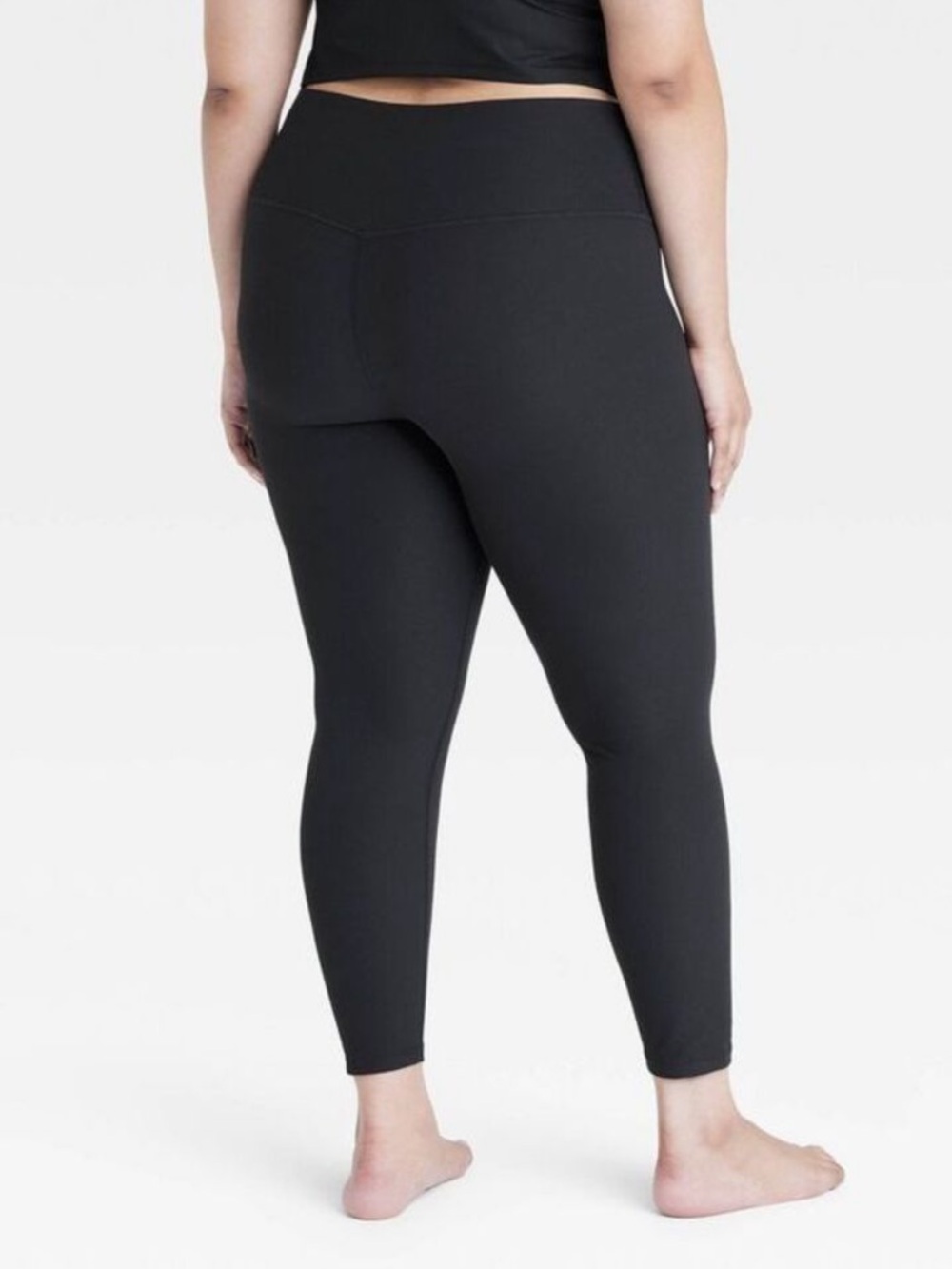 Women’s Black High-Waist 7/8 Active Leggings - Picture 2 of 6